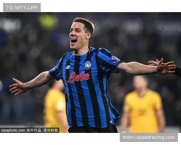 评论分析:VAR在卡利亚里对阵亚特兰大一役中的点球判罚引发技术讨论